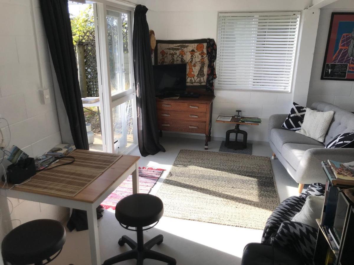 Ohiwa Harbour Studio Apartment Waiotahi Eksteriør bilde